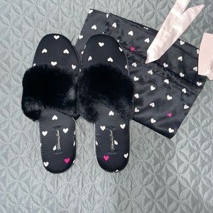 NWT! Victoria’s Secret slippers
